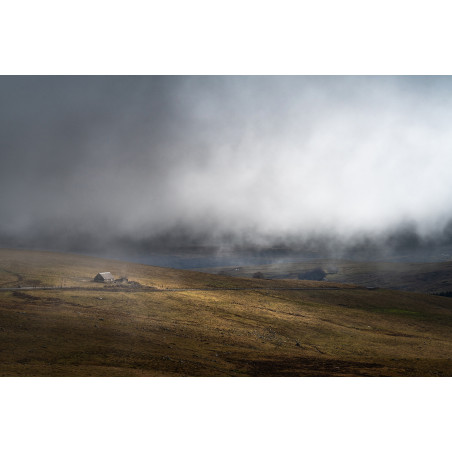 Aubrac, paysage dans la brume